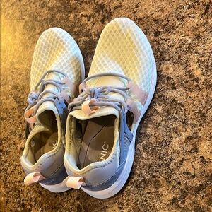 Vionic Adore Sneakers